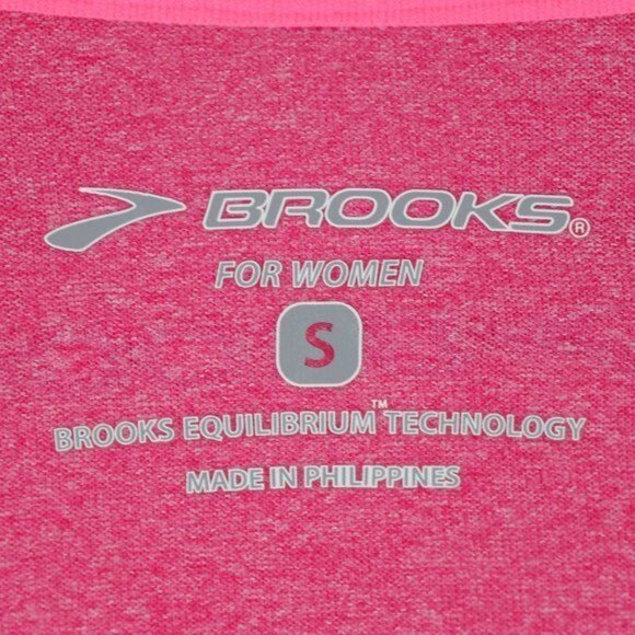 Brooks Dash Women's Small Pink 1/4 Zip Long Sleeve Athletic Pullover - Picture 8 of 10